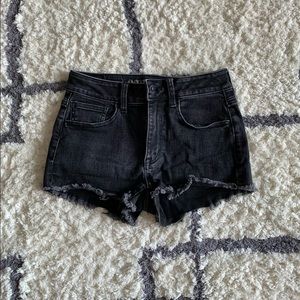 American Eagle Hi-Rise Shortie